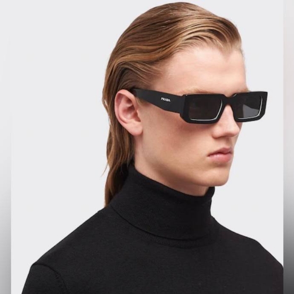 💯 - Authentic New Prada Symbole collection. The bold rectangular frame SPR 0… - Picture 5 of 15